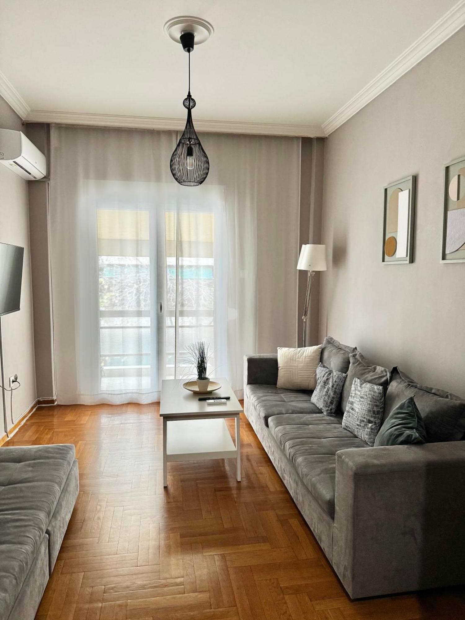 Vivian Modern Apartment أثينا المظهر الخارجي الصورة